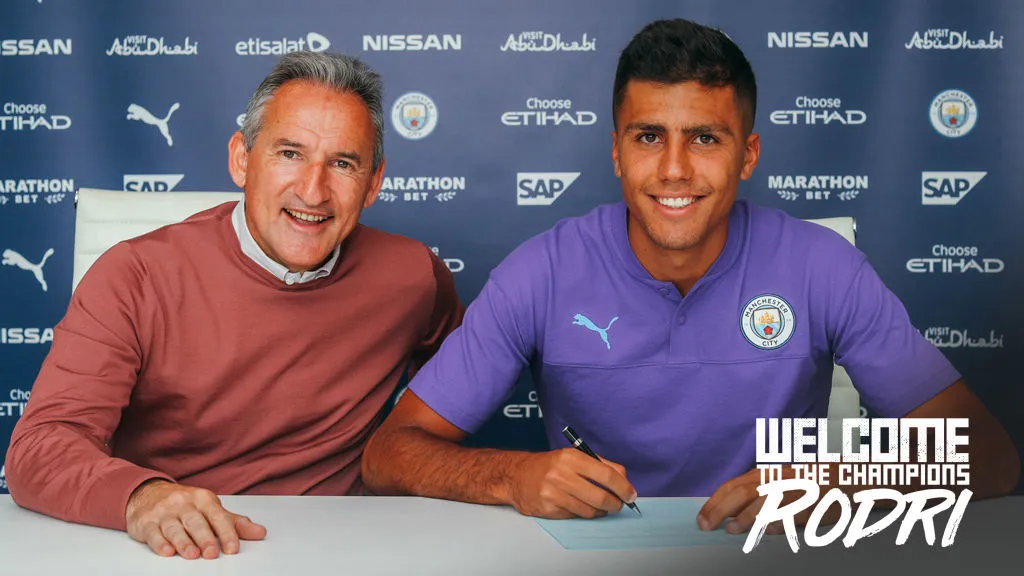Rodri signs as a Man City player