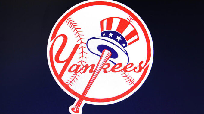 n-y-yankees-logo-bat-in-the-hat-allen-beatty
