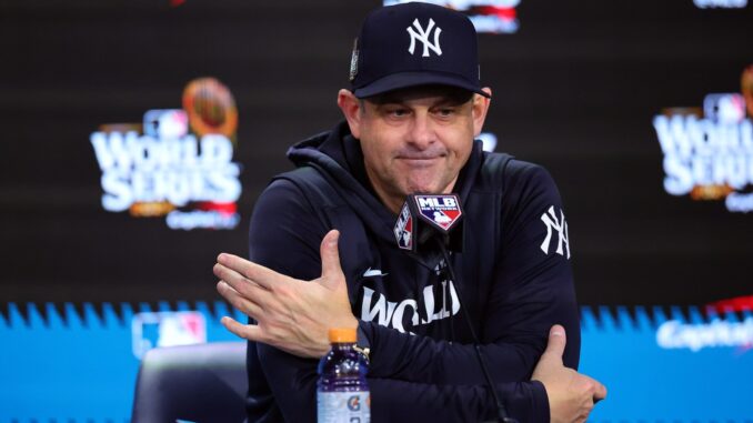 new-york-yankees-manager-aaron-boone (1)