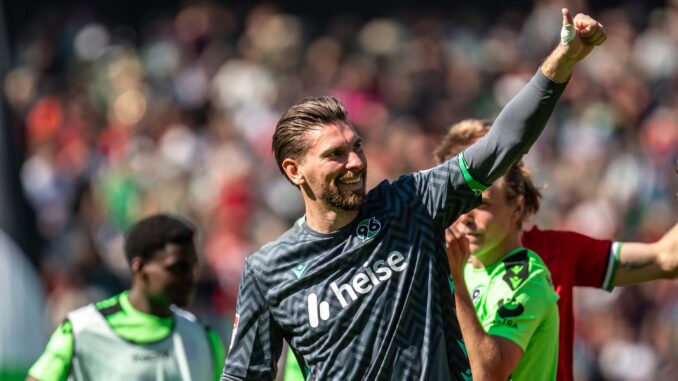 27.04.2025 • Fussball, 2. Bundesliga • Hannover 96 vs 1. FC Köln